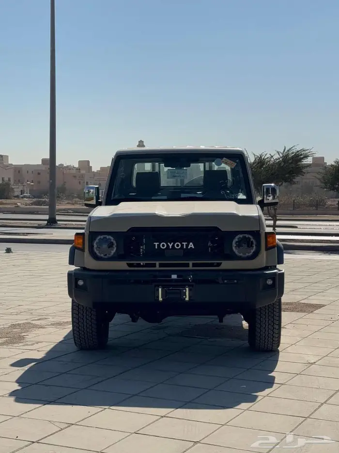 تويوتا شاص رفرف فل LX V6توماتيك بنزين 2025كاش وأقساط 3