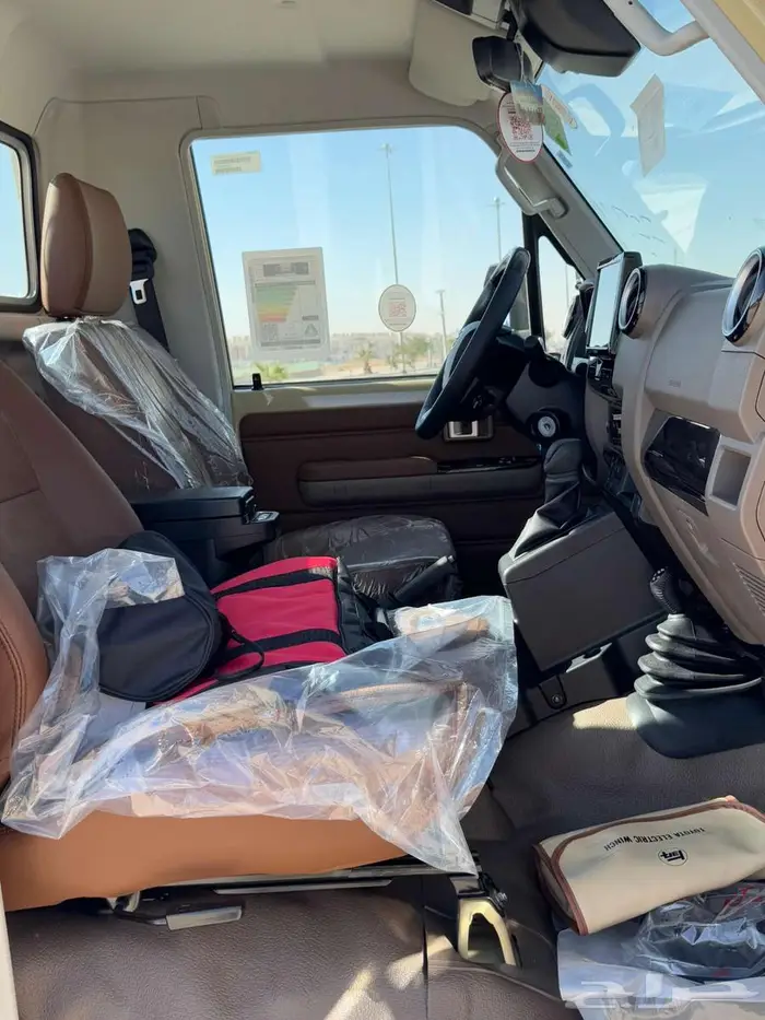 تويوتا شاص رفرف فل LX V6توماتيك بنزين 2025كاش وأقساط 11