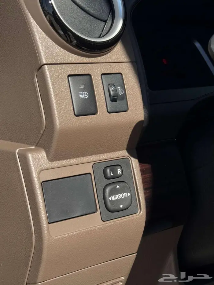 تويوتا شاص رفرف فل LX V6توماتيك بنزين 2025كاش وأقساط 14