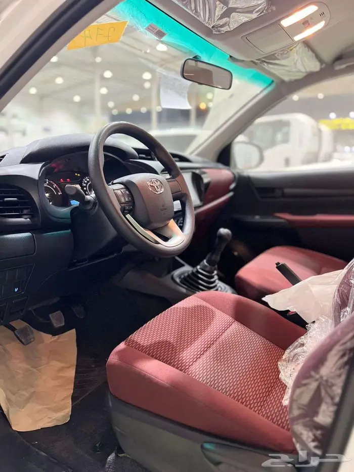 تويوتا هايلكس غمارتين GL ديزل بدون دبل 2025 سعودي اقساط . 5