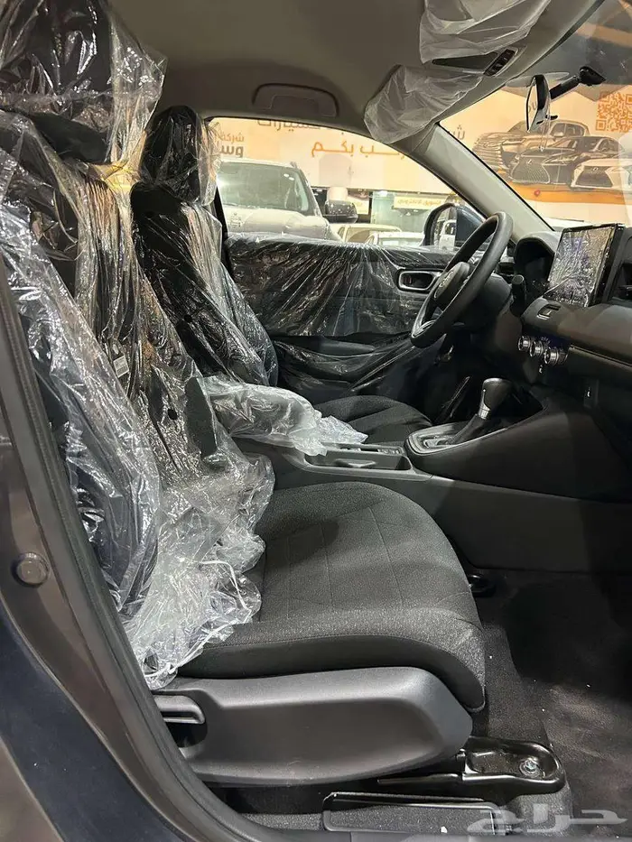 عرض خاص هوندا HR-V استاندر 1500موديل 2023 بطاقه جمركيه 7