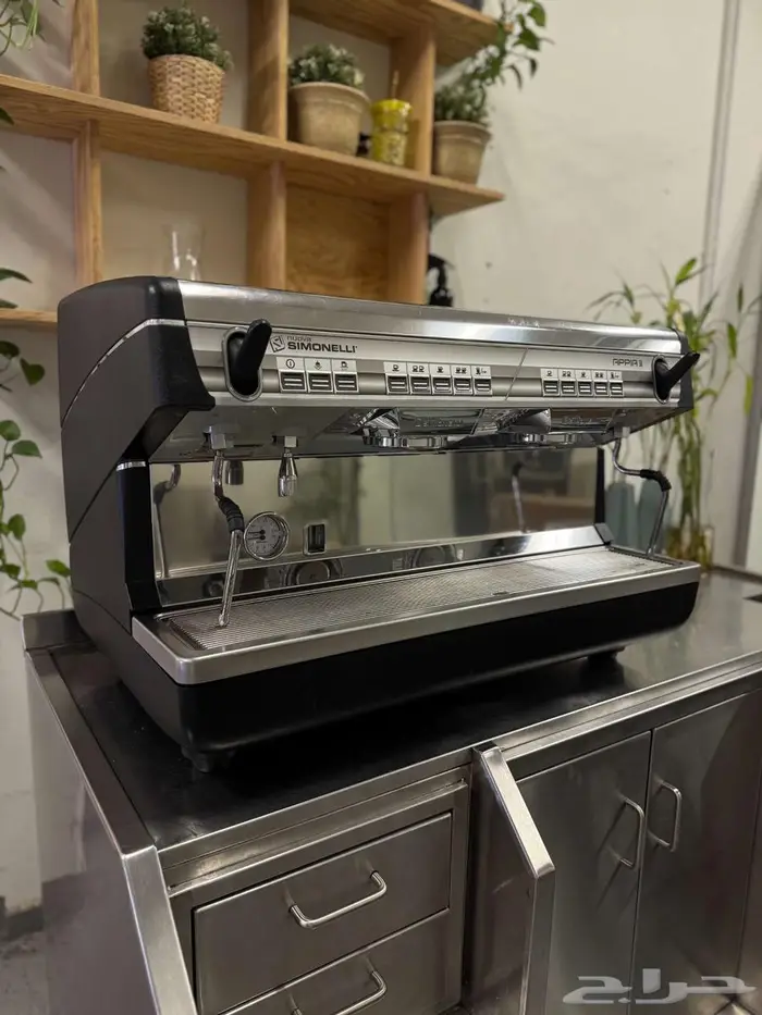 جهاز مستعمل Nuova Simonelli Aappia 2 - Black 0