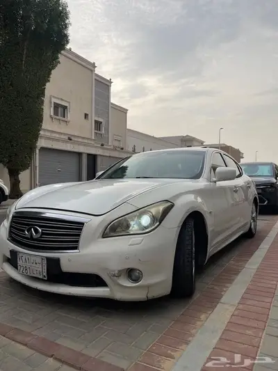 انفينيتي M37 سيدان شبيهة ال Q70 انفنتي index