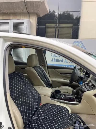 انفينيتي M37 سيدان شبيهة ال Q70 انفنتي index