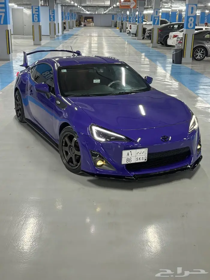 تويوتا gt86 موديل 2013 نظيف 5