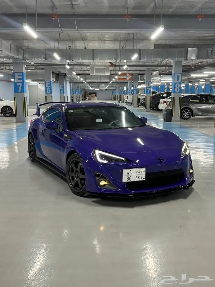 تويوتا gt86 موديل 2013 نظيف 6