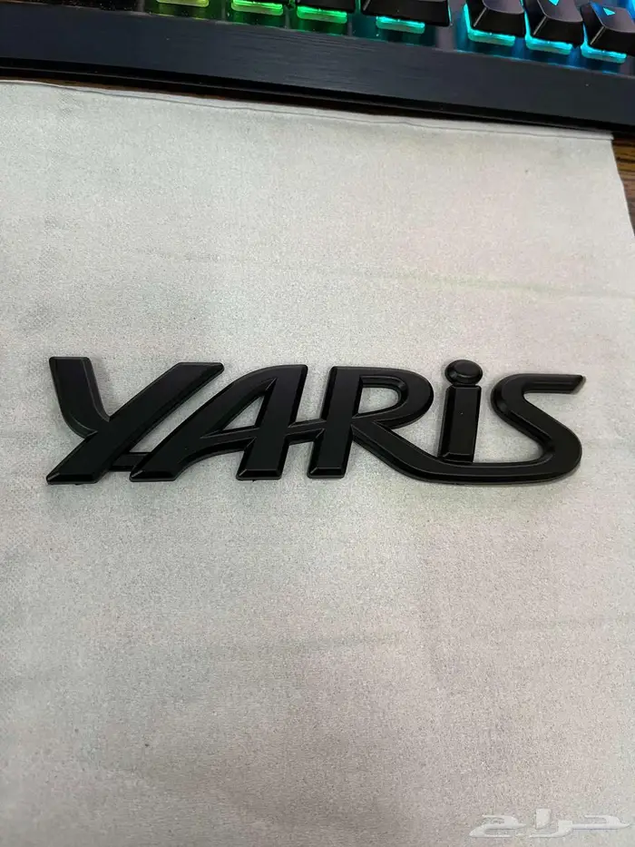 شعار تويوتا اسود رياضي كرولا يارس TOYOTA YARIS GR-SPORT 9