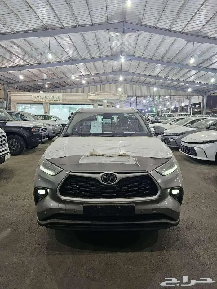 تويوتا هايلاندر GLE نص فل موديل 2025 0