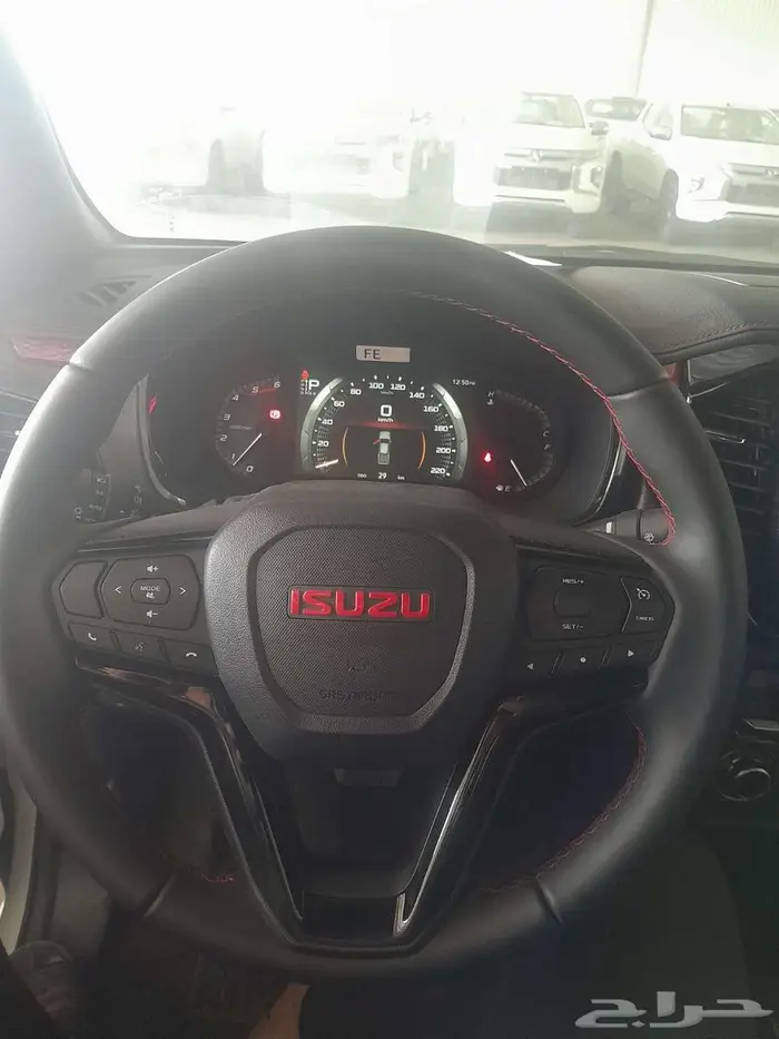 ايسوزو غمارتين GT موديل 2025 23