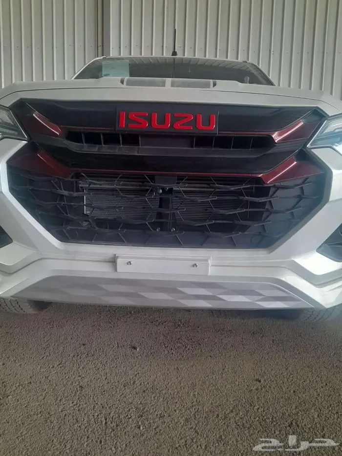 ايسوزو غمارتين GT موديل 2025 4