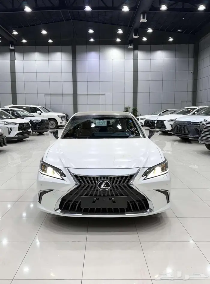 لكزس ES 350 CC نص فل 2025 سعودي اقل سعر كاش وبنوك 16