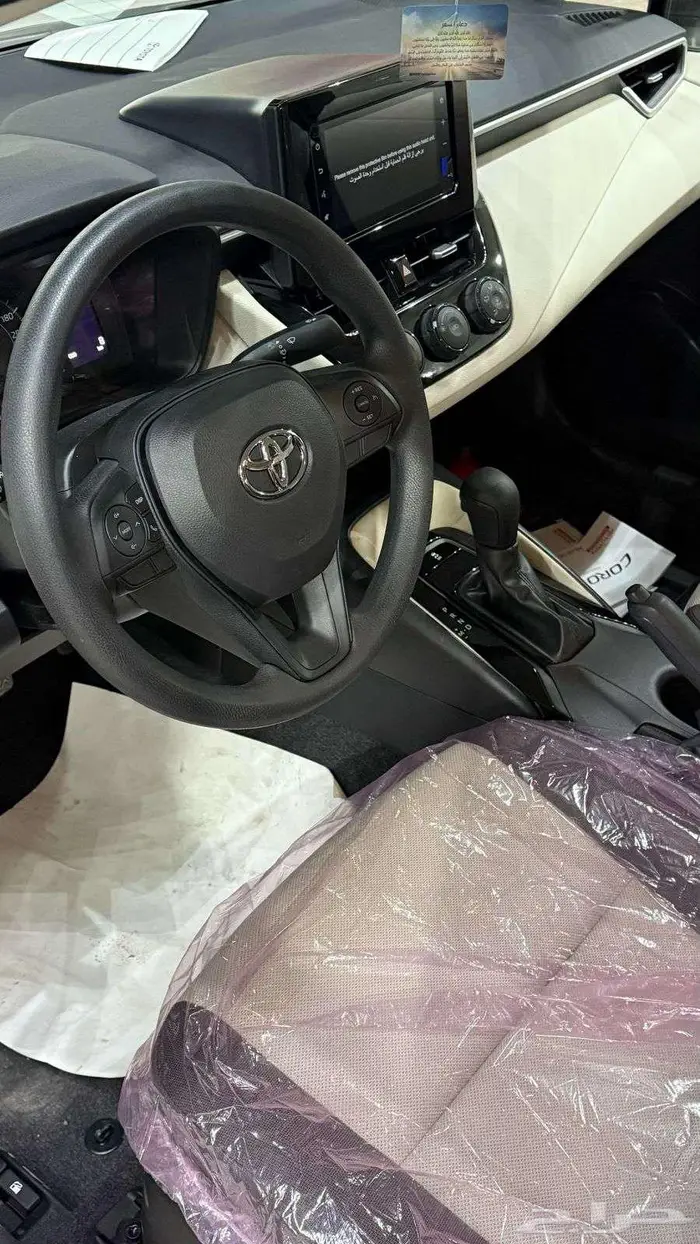 عرض خاص كورولا XLI 2.0 طيس بنزين 2025 بسعر 77000 5