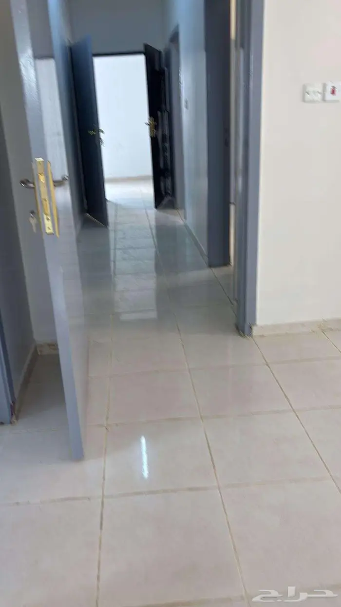شقة للإيجار   حي الرمال 0