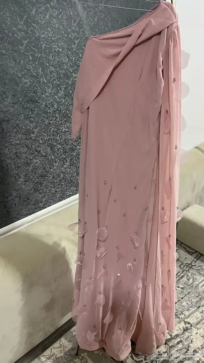 فستان ثلاث فساتين للبيع 2