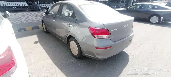 كيا بيجاس جنوط شاشه كاميرا خلفيه مقاعد جلد فتحه سقف 2026 4