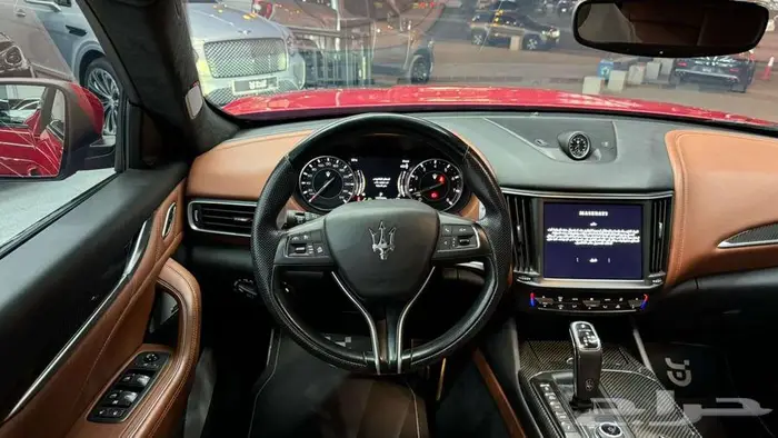 2021 مازيراتي ليفانتي MASERATI levante 11