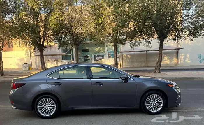 لكزس 2016 ES350 سعودي شرط استخدام راقي بدون حوادث 4