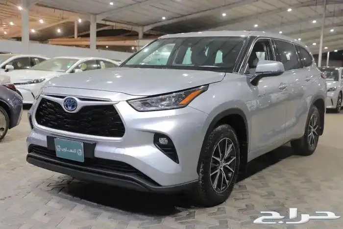 تويوتا هايلندر استاندر LE هايبرد اربعة سلندر موديل 2021 1