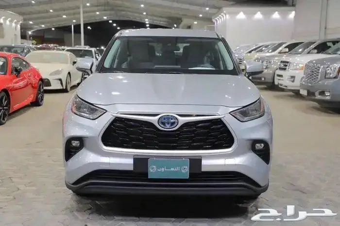 تويوتا هايلندر استاندر LE هايبرد اربعة سلندر موديل 2021 2
