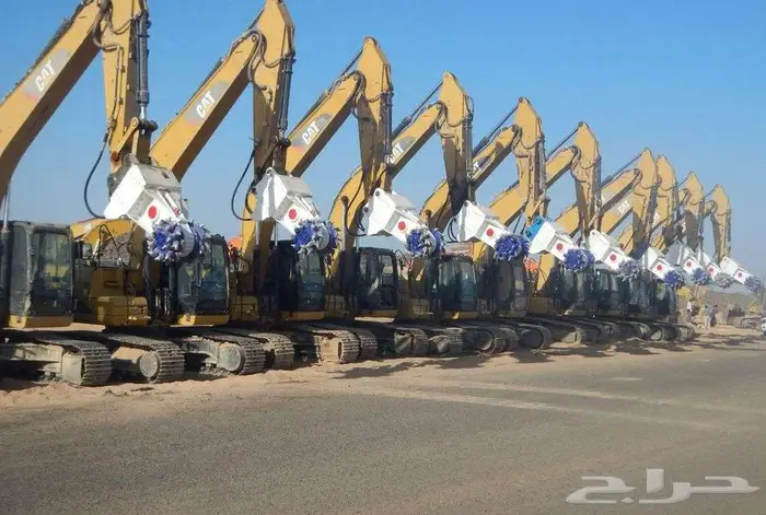Long Boom Excavators and Heavy Equipment for Rent 8