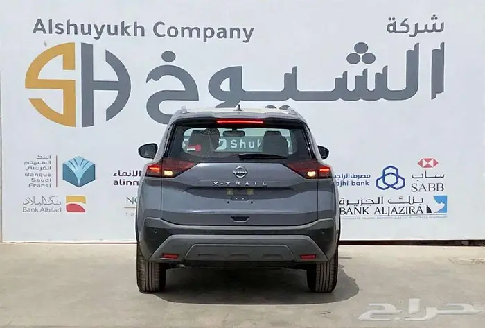 نيسان اكس تريل ستاندر دبل 7 مقاعد موديل 2025 5