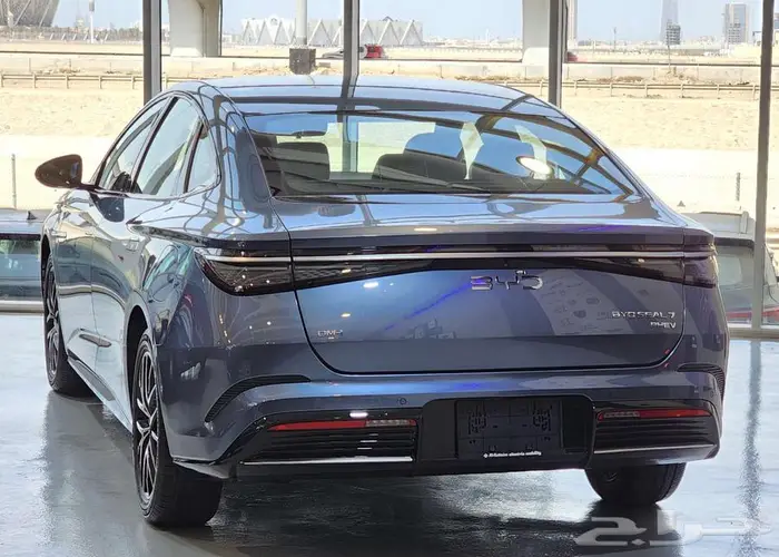 بي واي دي سيل 7 ستاندر 2025 بسعر خاص من سفنز للسيارات 4