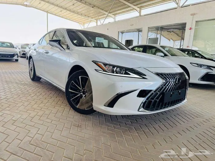 لكزس ES350 موديل 2025 فئة CC خليجي رادار وتحديد مسار 0