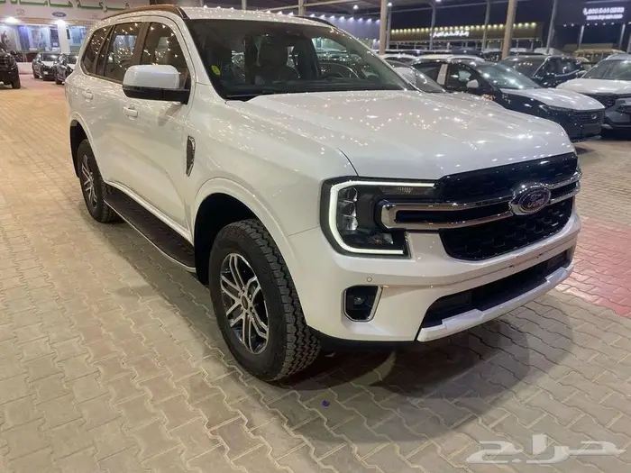 فورد ايفرست نص فل XLT 2025 كاش وتمويل 9