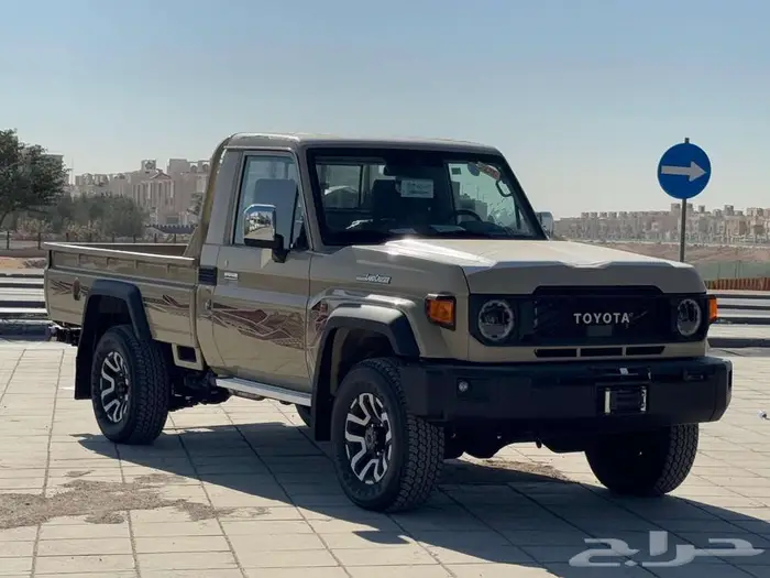 تويوتا شاص رفرف فل LX V6توماتيك بنزين 2025كاش وأقساط 1