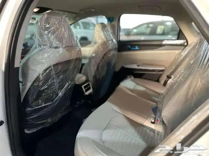 كيا كي 5 استاندر مطور بفتحة سقف 2025 10