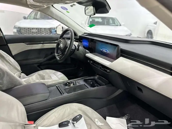فورد تورس ترند ابيض- 2025- FORD TAURUS TREND 8