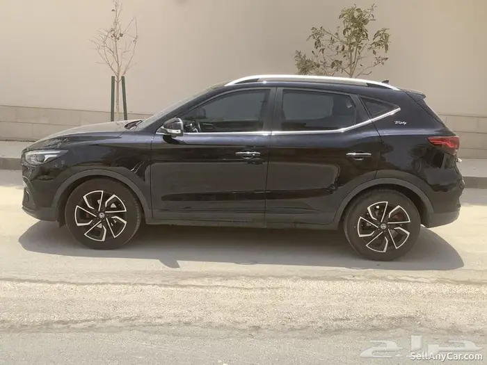 ام جي زد اس 2022 MG ZS فل محرك توربو 2