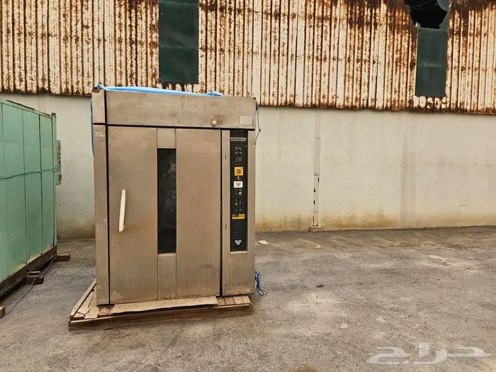 افران خبز دوارة ألمانية مقاس كبير مستخدمة بدون عربية 0