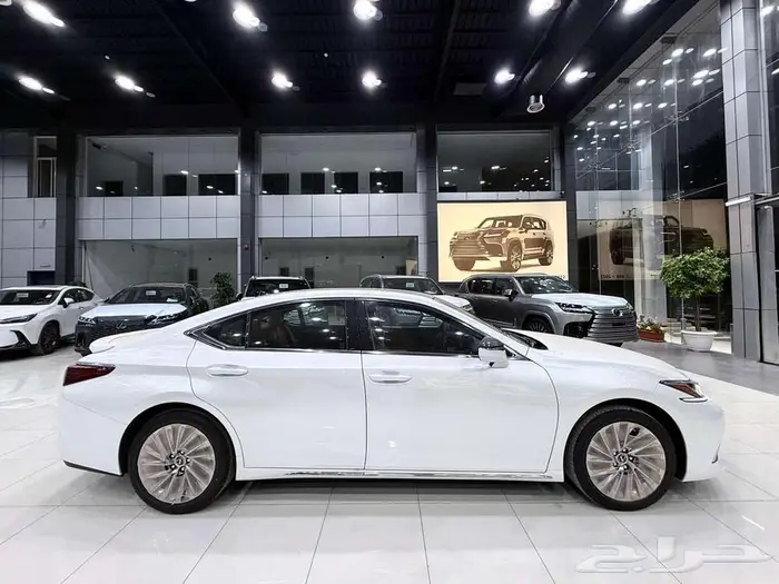 لكزس ES 350 CC نص فل 2025 سعودي اقل سعر كاش وبنوك 23