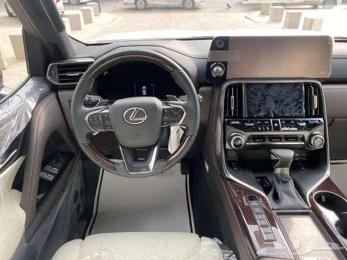لكزس LX600 BB 2025 سعودي رمادي داخلي افوايت بطاقه جمركيه 6