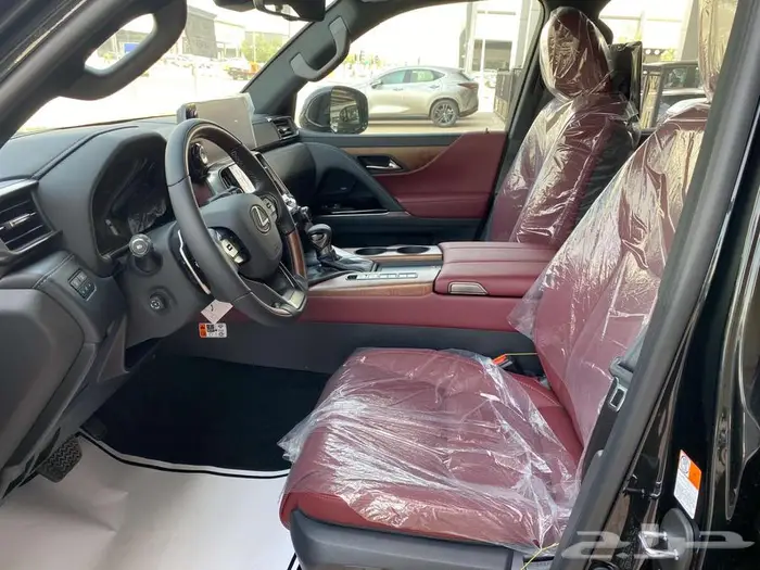 لكزس LX600 BB 2025 خليجي اسود داخلي احمر 12