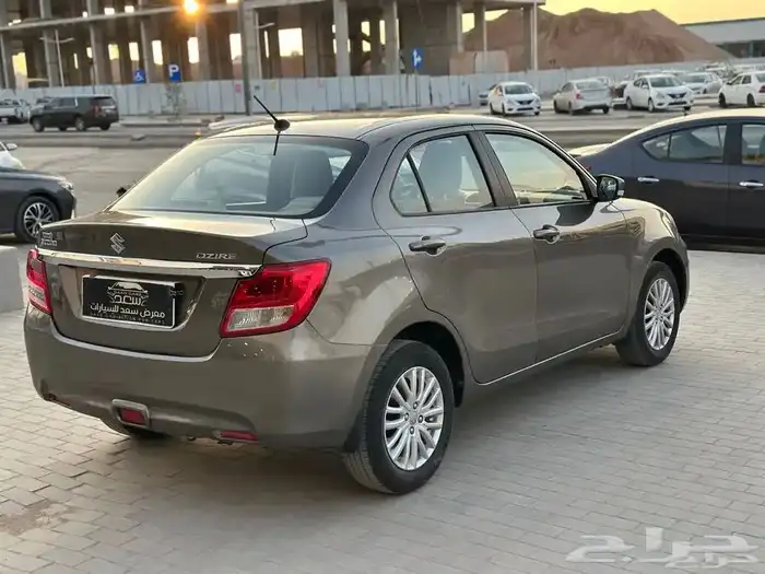 سوزوكي ديزاير 2023 7