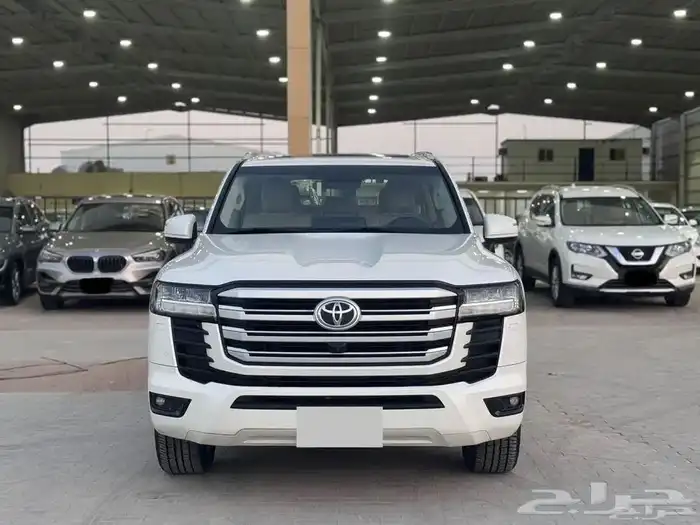 تويوتا جكسار L4 ابيض 2022 2