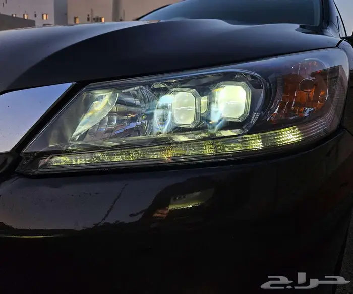 هوندا اكورد فل كامل سبورت V6 23