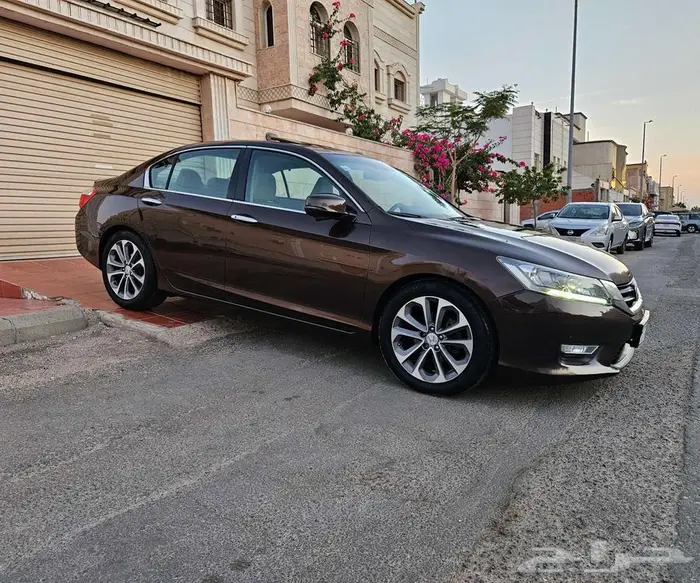 هوندا اكورد فل كامل سبورت V6 3