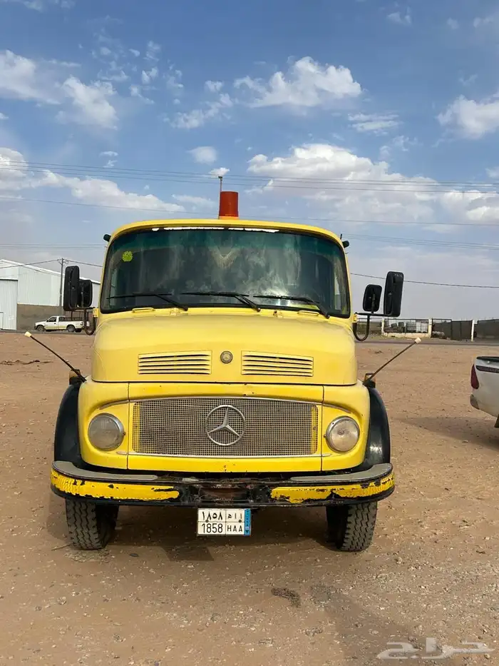 للبيع وايت مديل 1983 0
