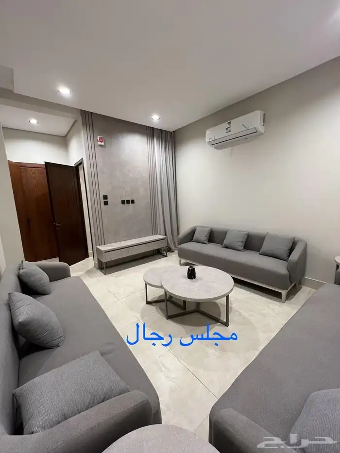 شقة جديده في حي القصور 1