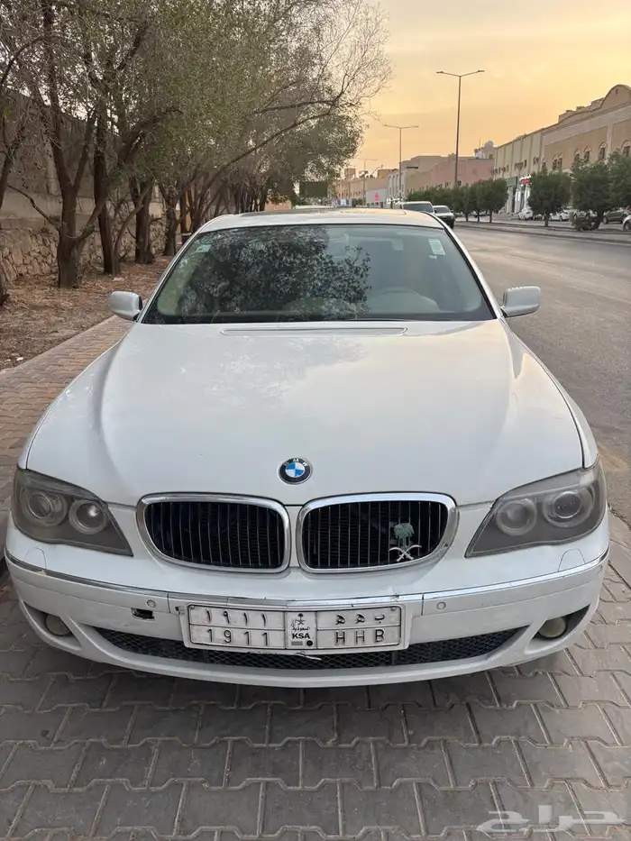 الفئة السابعة للبيع BMW 2007 4