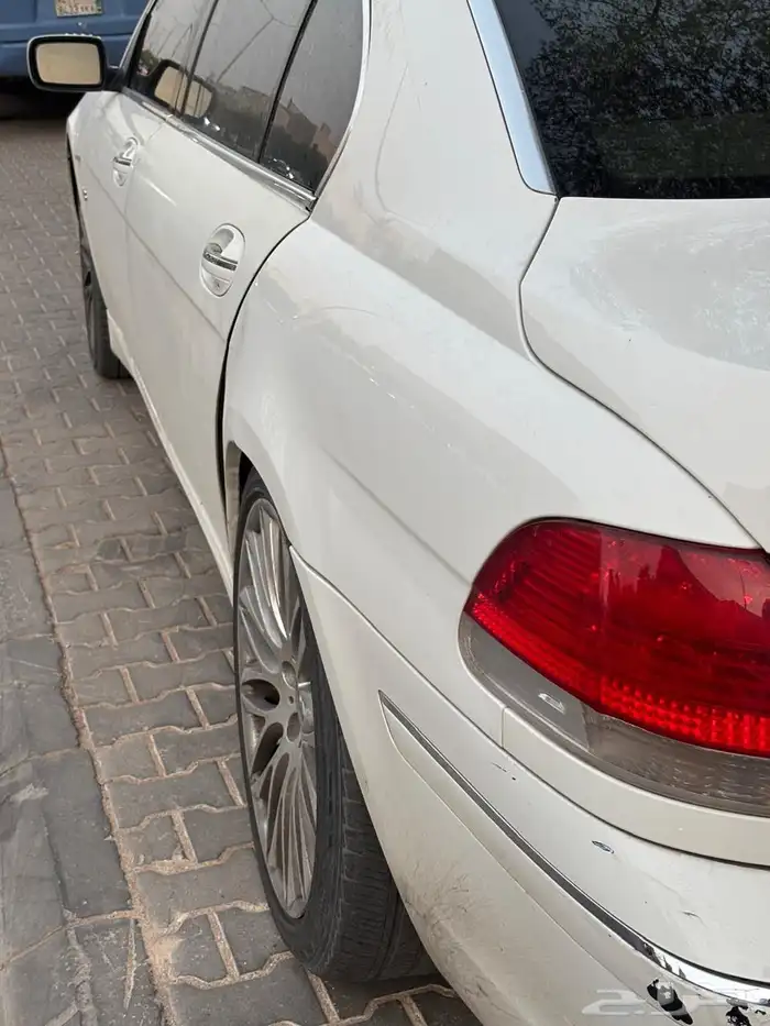 الفئة السابعة للبيع BMW 2007 2