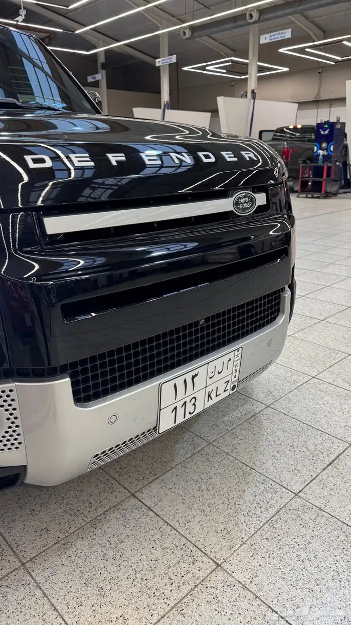 ديفندر HSE اسود 2023 الفردان v6 23