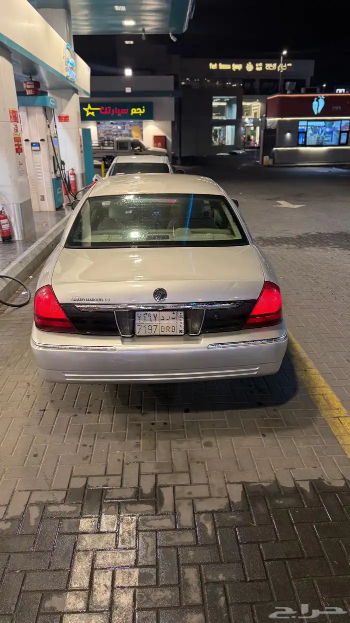 فورد ماركيز 2009 المالك الاول عداد 260 الف 25