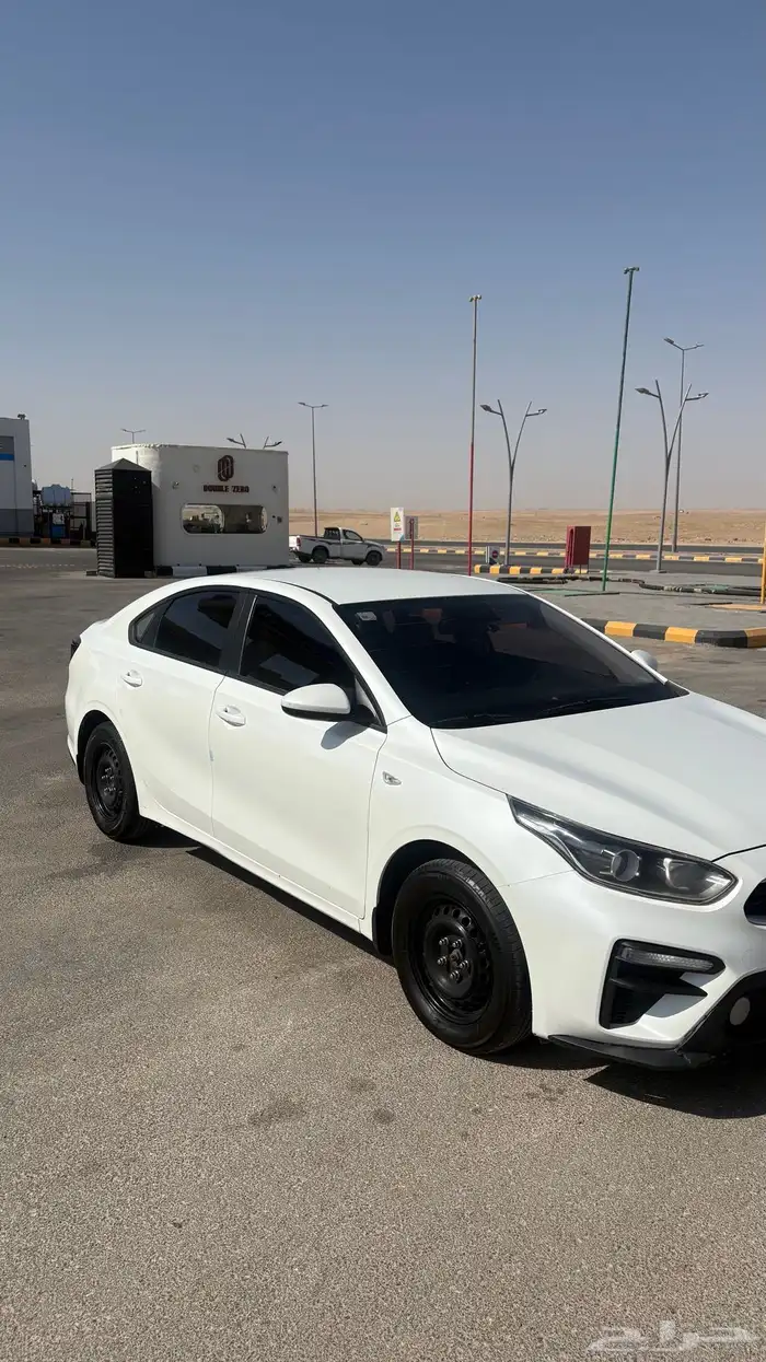كيا سيراتو 2021 الممشى 183000 2
