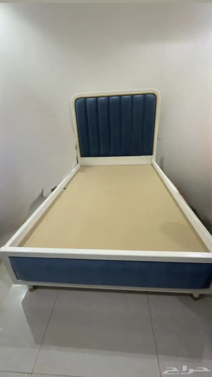 سرير نفر كبير 0