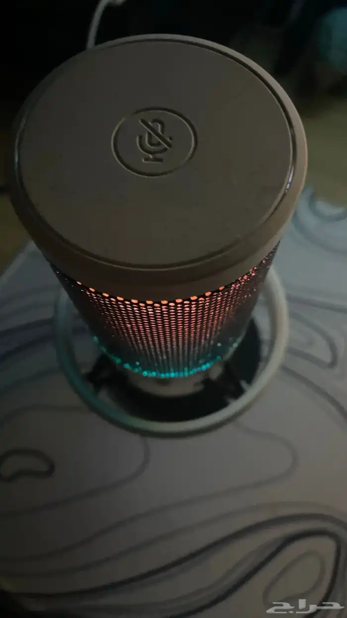 مايك نضيف 4