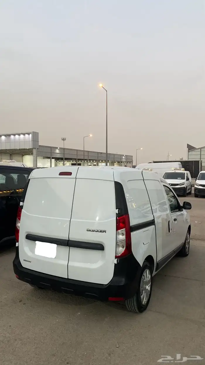 رينو دوكر بضاعة 2022 5